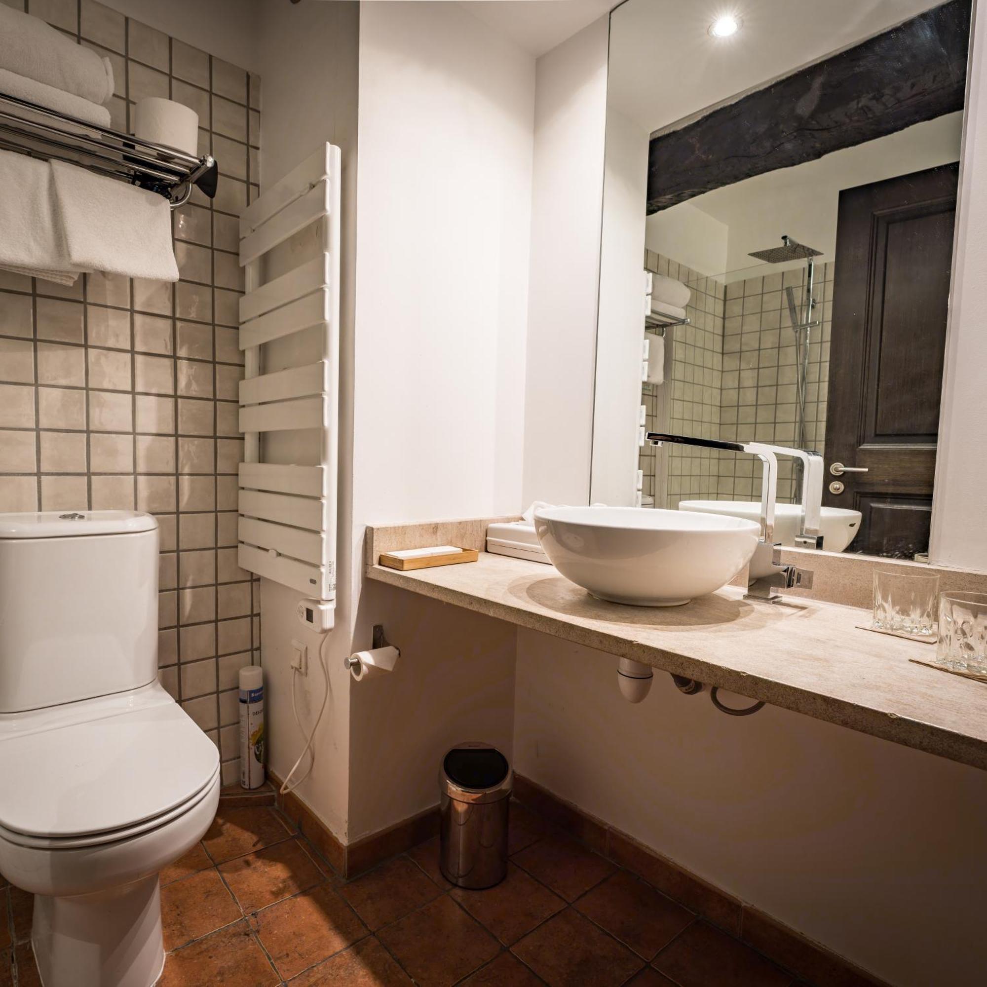 Le Grimaldi Bed and Breakfast Cagnes-sur-Mer Exteriör bild